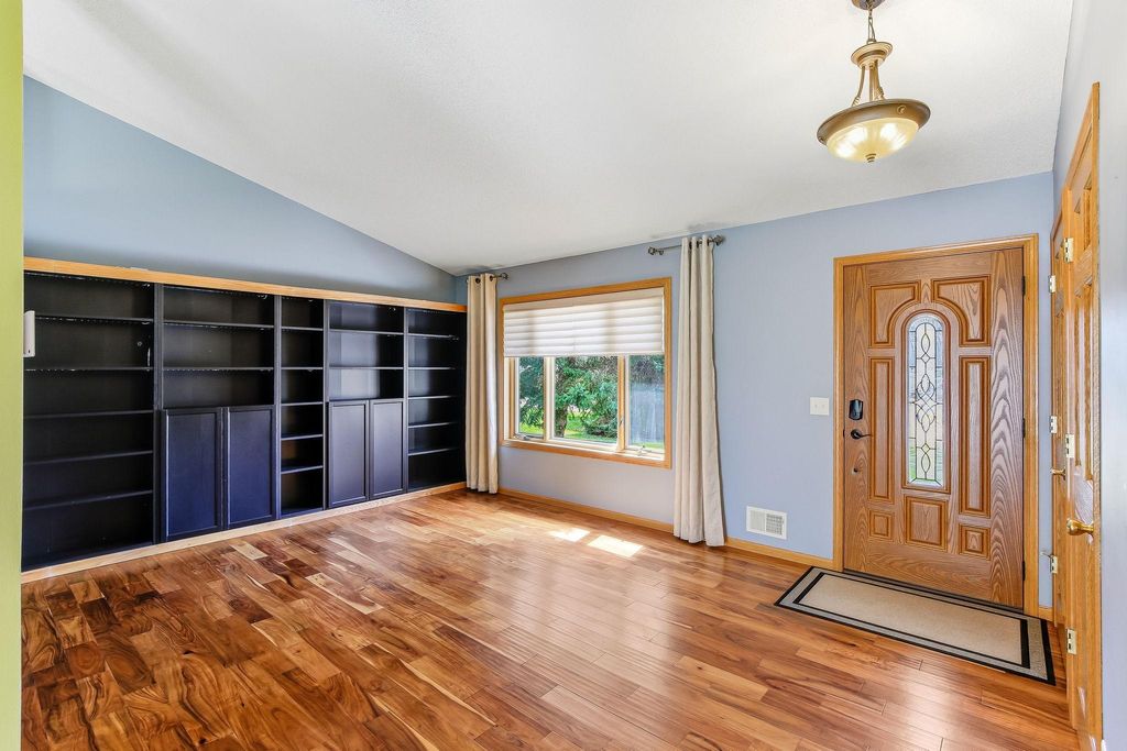 Photo of 2445 Schaller Drive E, Maplewood, MN 55119 (MLS # 7058750)