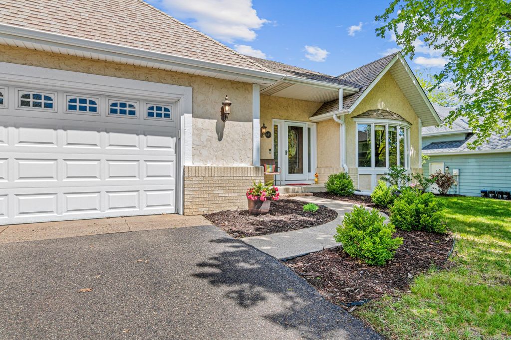 Photo of 645 Lake Pine Drive, Shoreview, MN 55126 (MLS # 7076219)