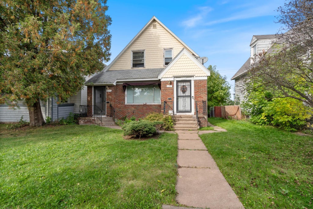 Photo of 1109 N 16th Street, Superior, WI 54880 (MLS # 7160031)