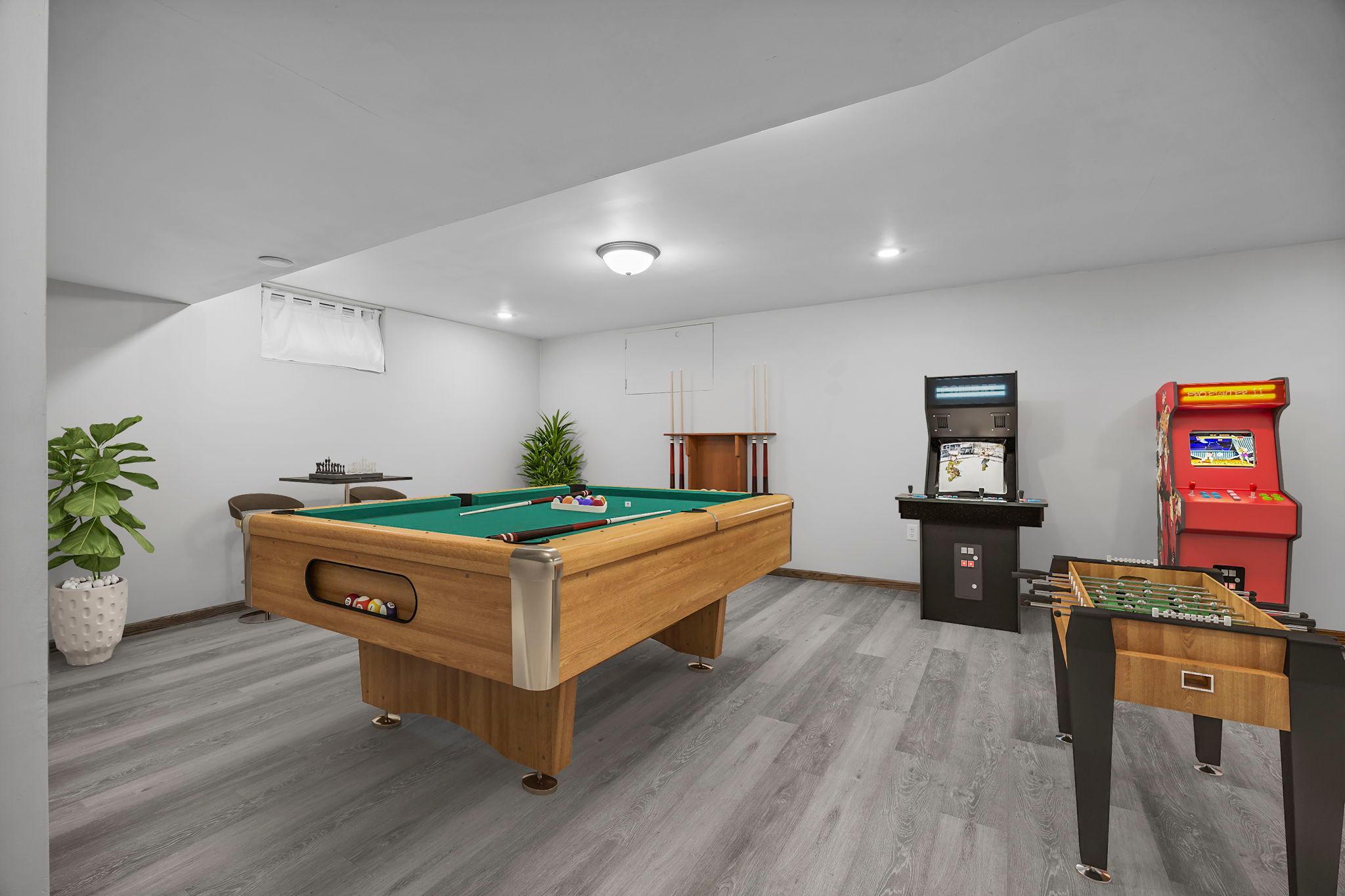 1227 Flicker Circle