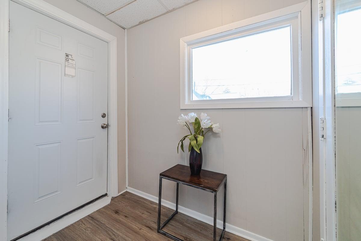 1711 NE 22nd Avenue NE