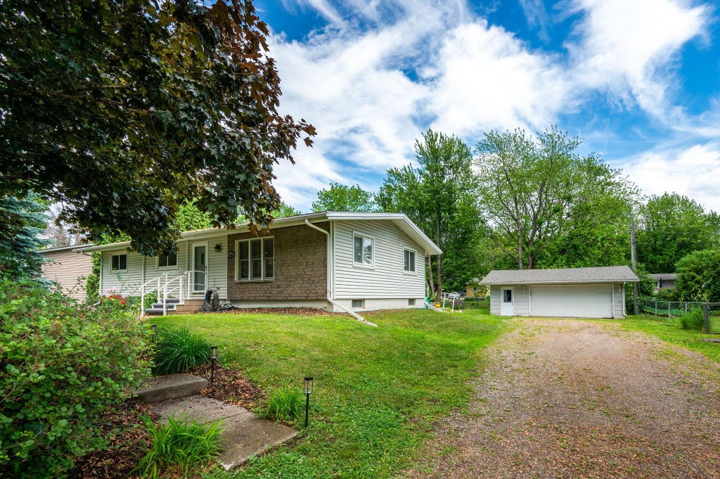 Photo of 1490 Rainbow Avenue, Maple Plain, MN 55359 (MLS # 7090120)