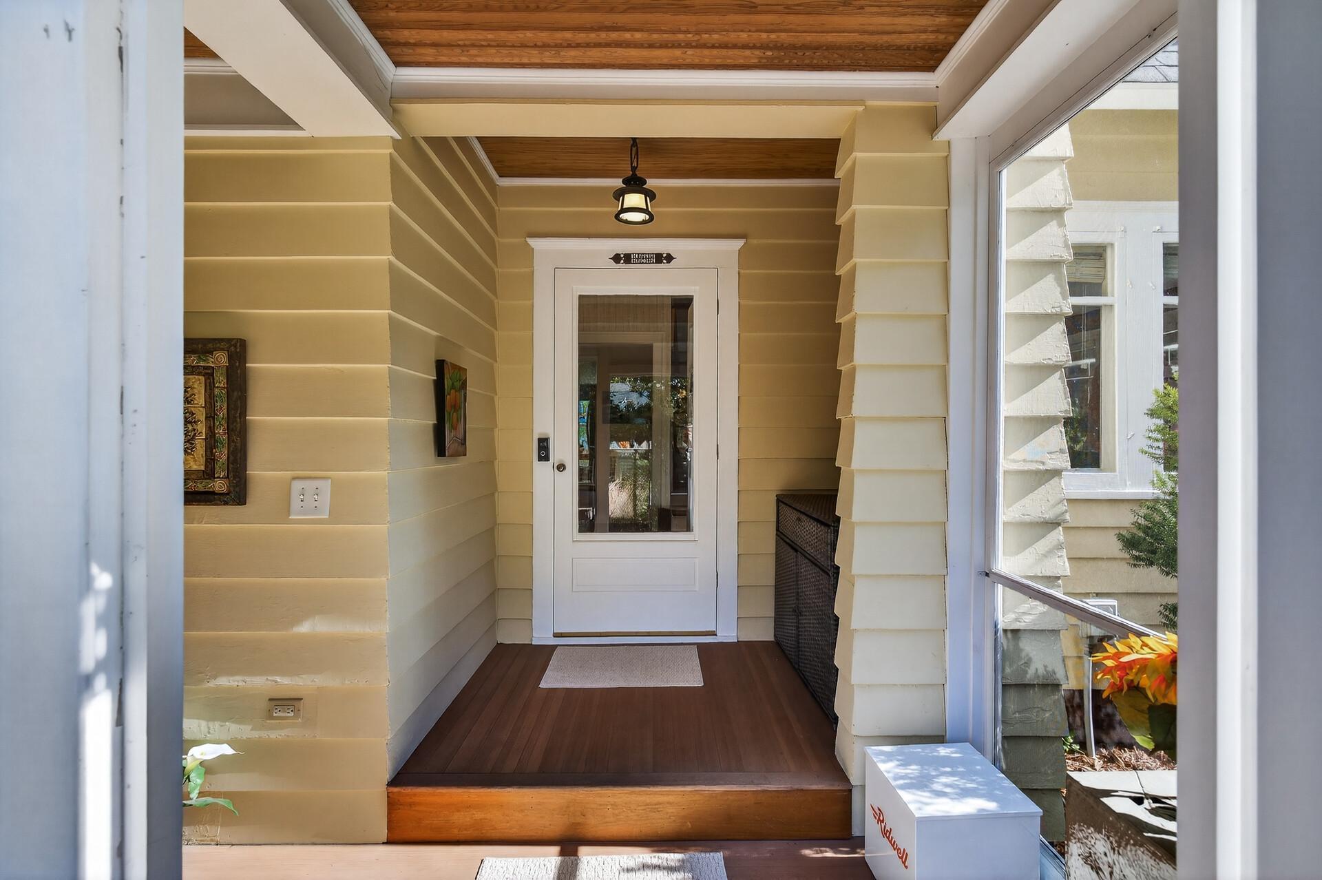 4901 Fremont Avenue S