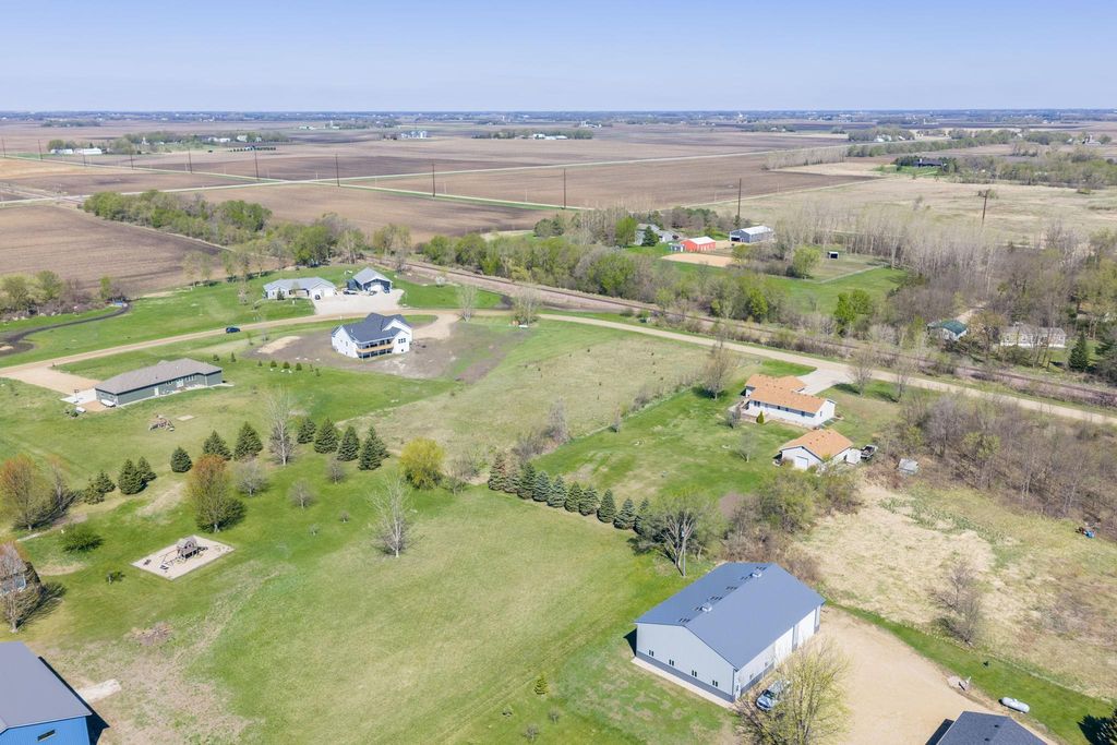 Photo of 4690 108th Circle, Glencoe, MN 55336 (MLS # 7059712)