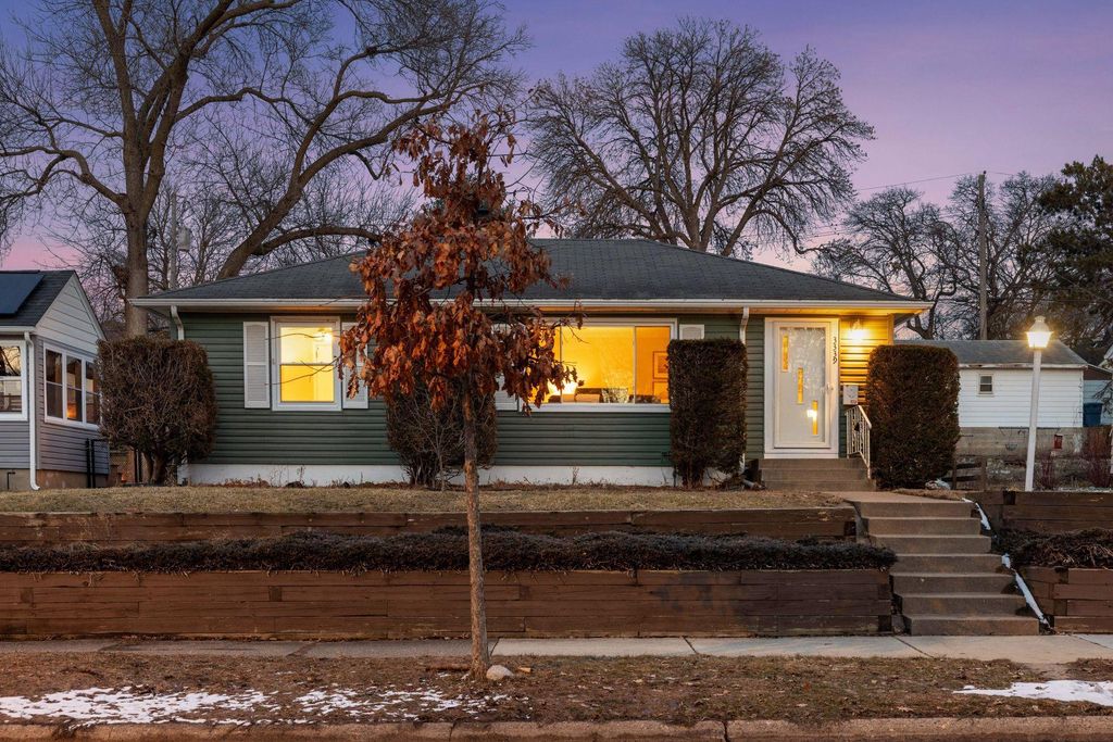 Photo of 3339 Taylor Street NE, Minneapolis, MN 55418 (MLS # 7029388)