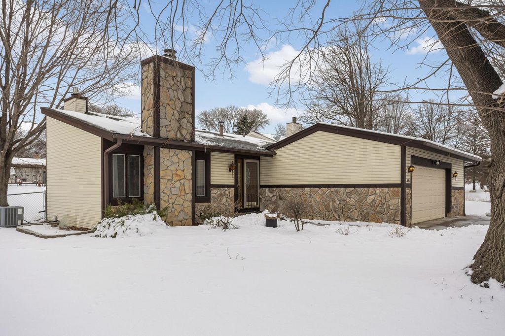 Photo of 3159 Quarry Court, Eagan, MN 55121 (MLS # 7020533)