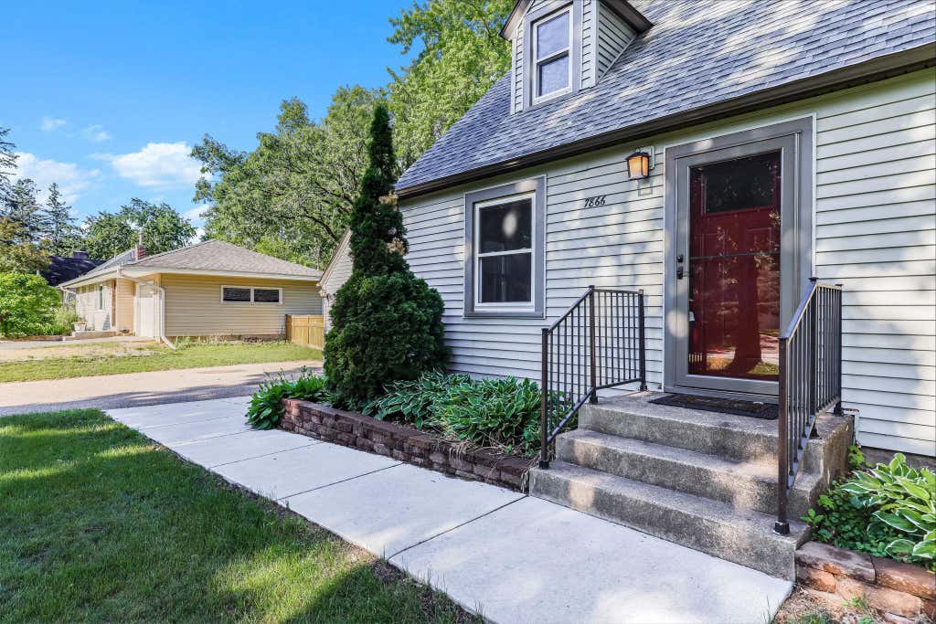 Photo of 7866 Eastwood Road, Mounds View, MN 55112 (MLS # 7041378)