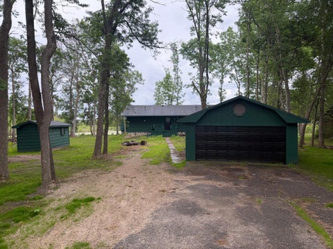 Photo of 210 Oak Road, Warroad, MN 56763 (MLS # 7098164)