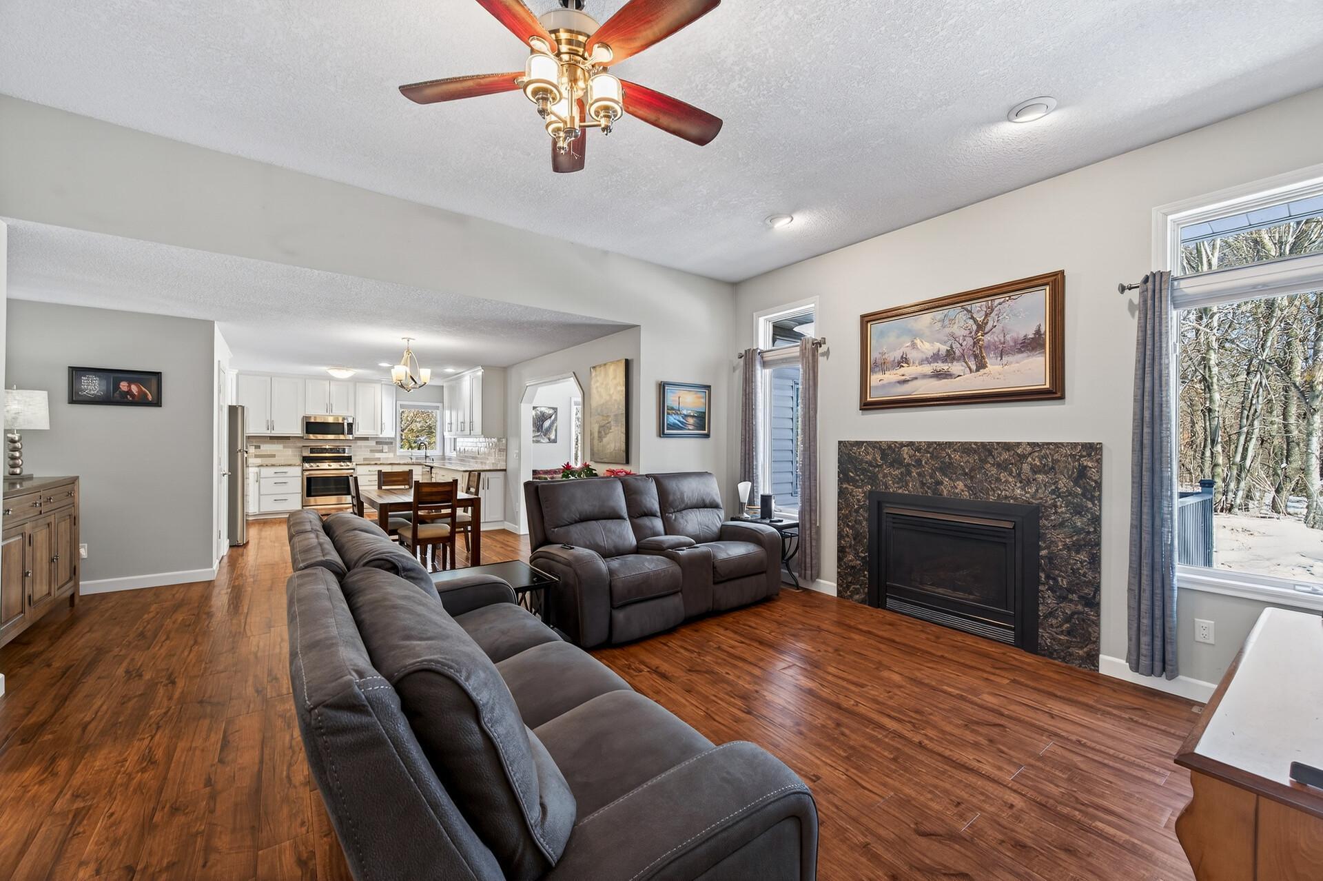 14419 Washington Street NE