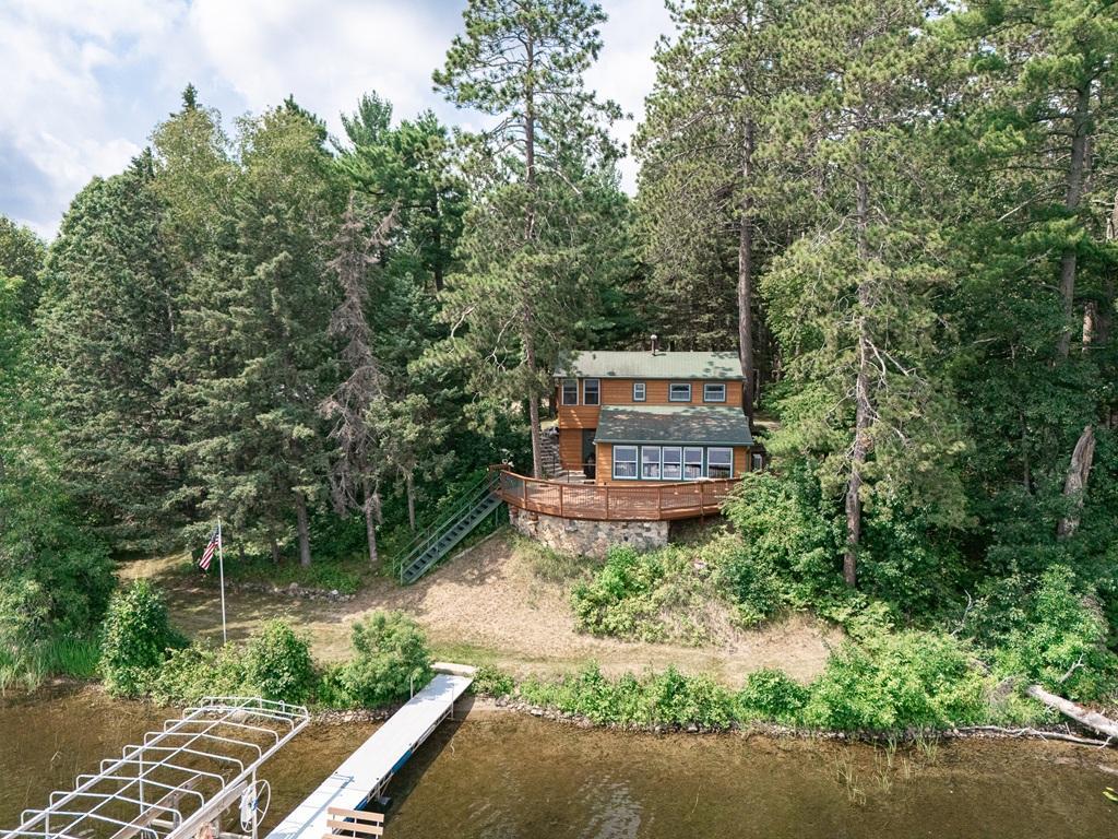 1444 Plummer Point Road NE