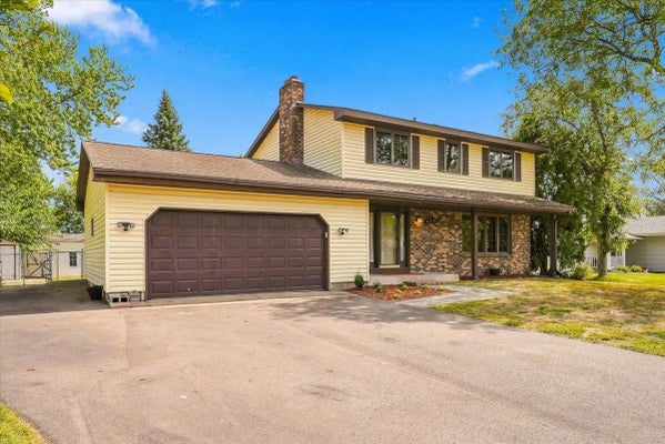 454 ODAY ST S, MAPLEWOOD, MN 55119 - Image d156e954ee8683a00a216a731c5f9ce9/2192877336