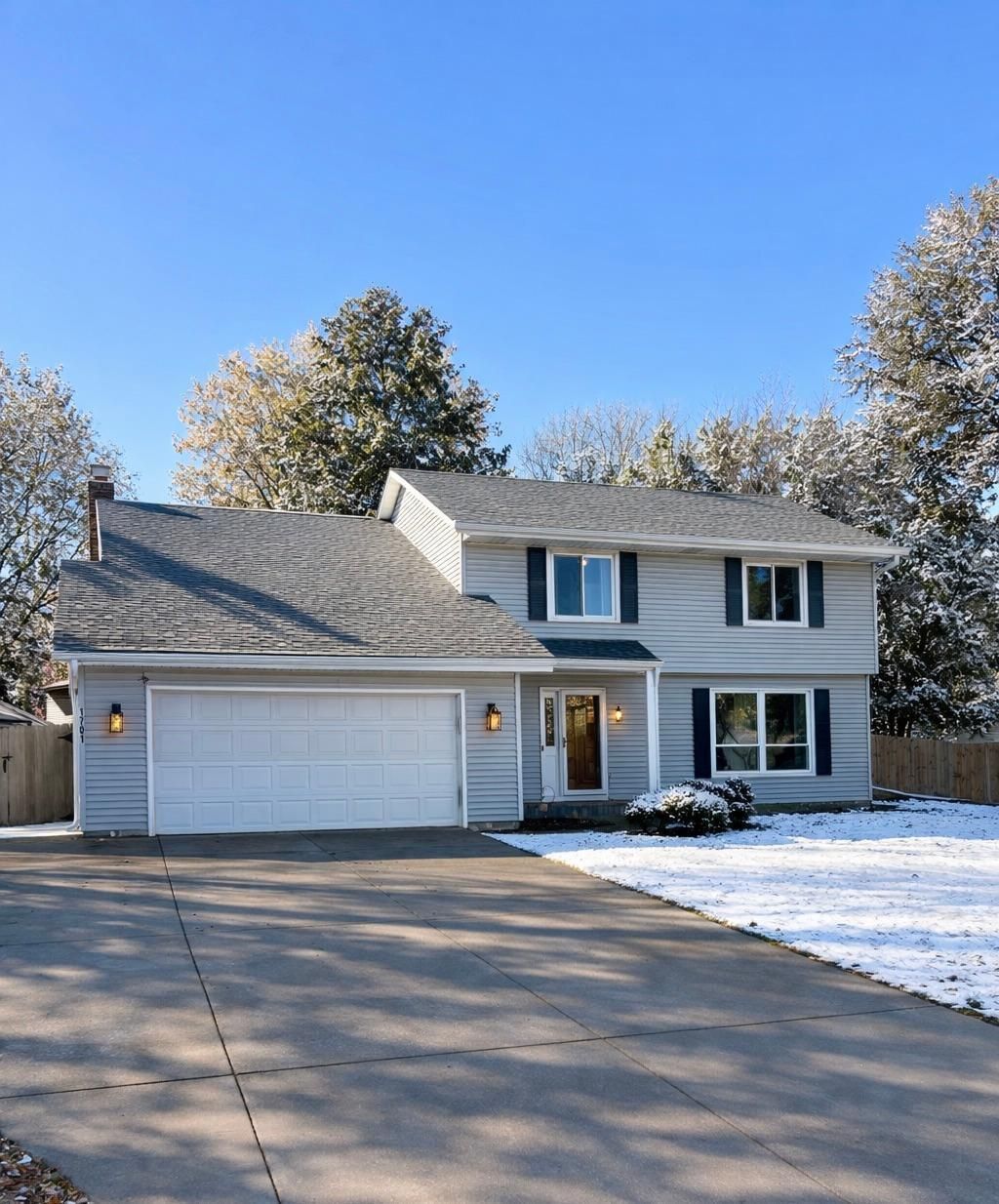 Photo of 1701 W 138th Street, Burnsville, MN 55337 (MLS # 7025772)