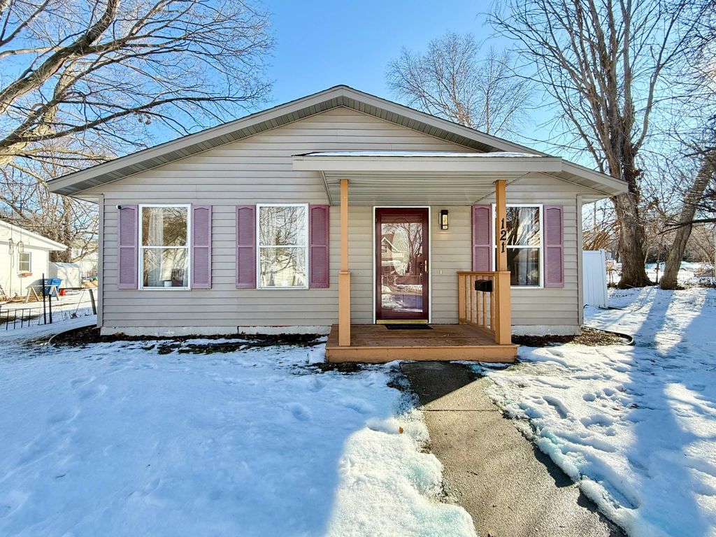 Photo of 121 W 6th Street, Red Wing, MN 55066 (MLS # 6826689)