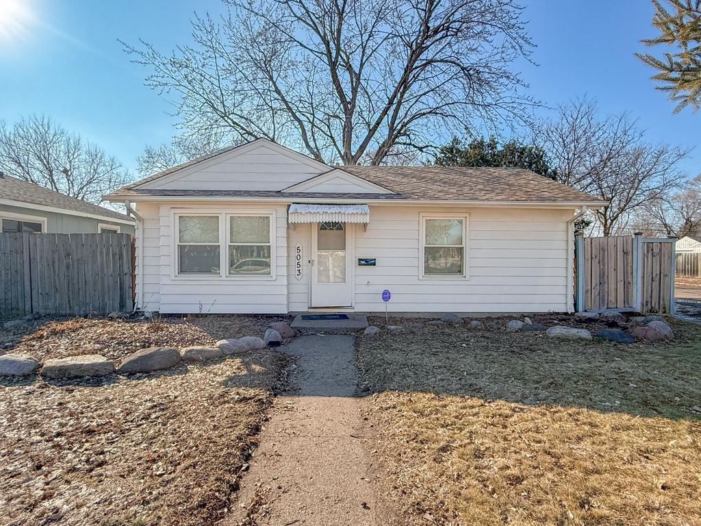 Photo of 5053 Fremont Avenue N, Minneapolis, MN 55430 (MLS # 7032032)