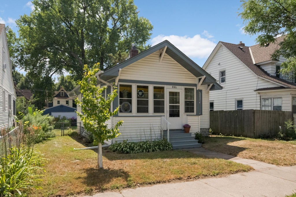 Photo of 846 Charles Avenue, Saint Paul, MN 55104 (MLS # 7135110)