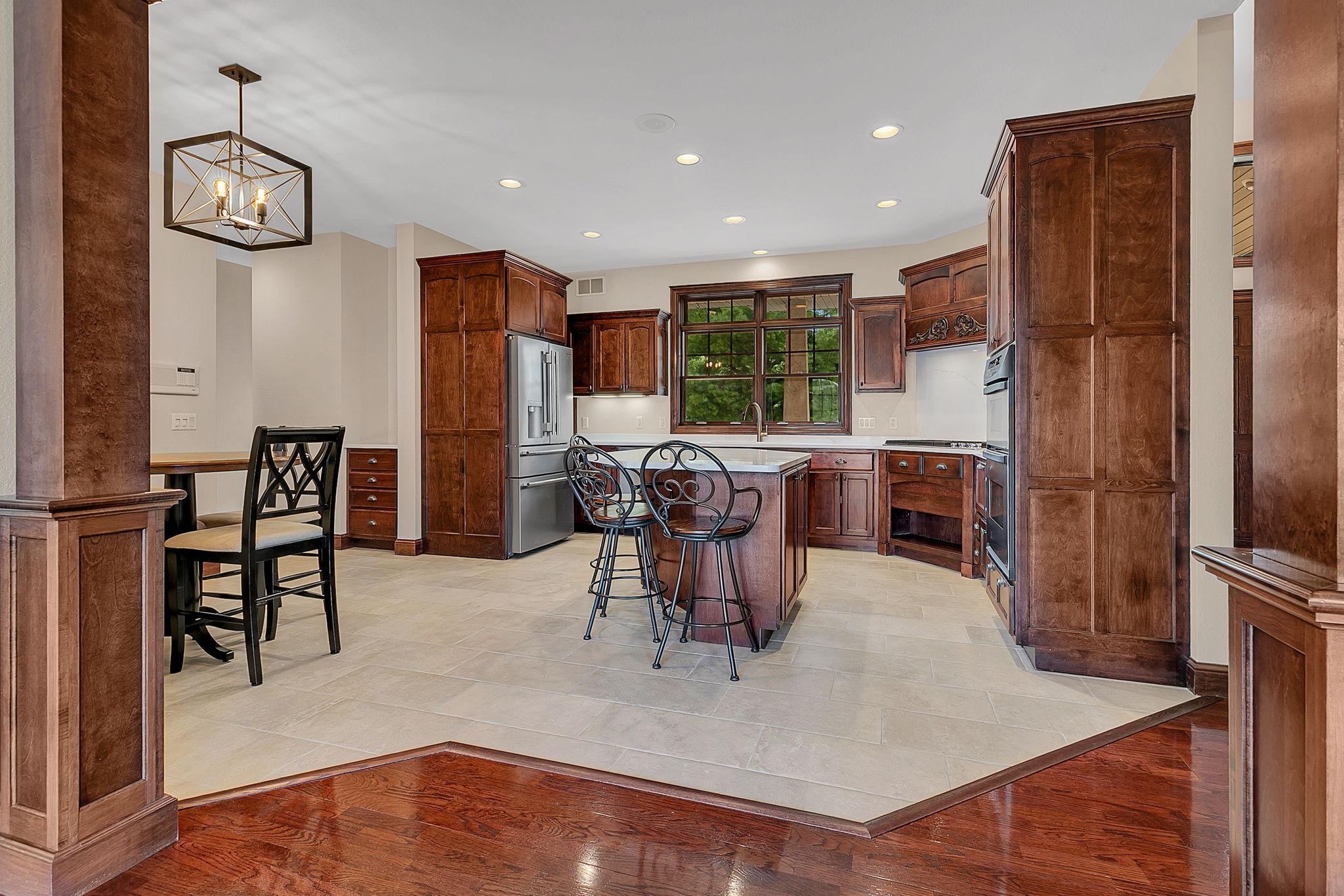 2039 35th Street N