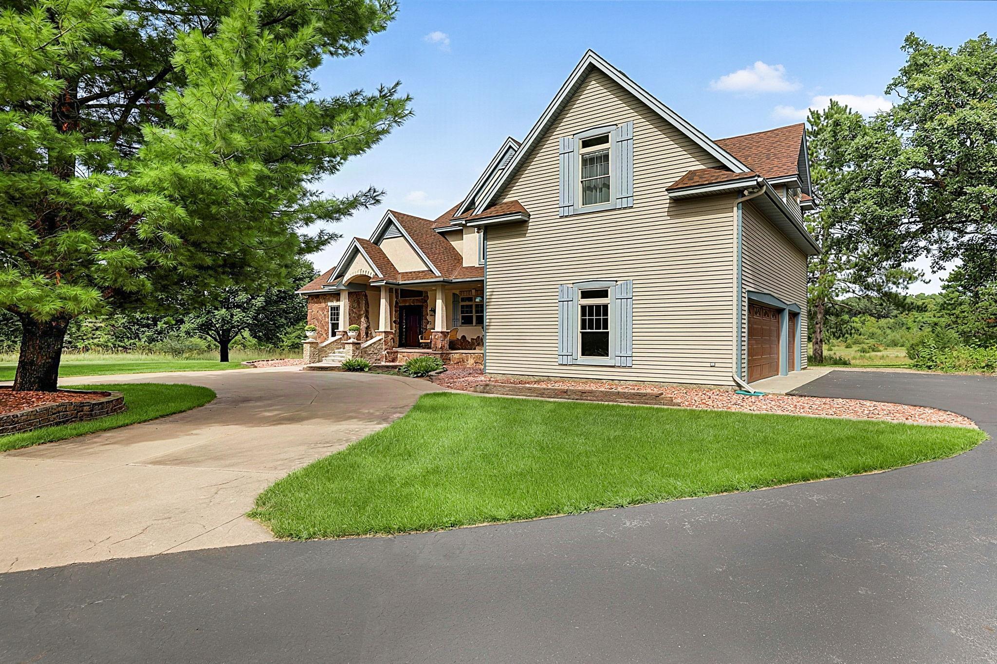 2039 35th Street N
