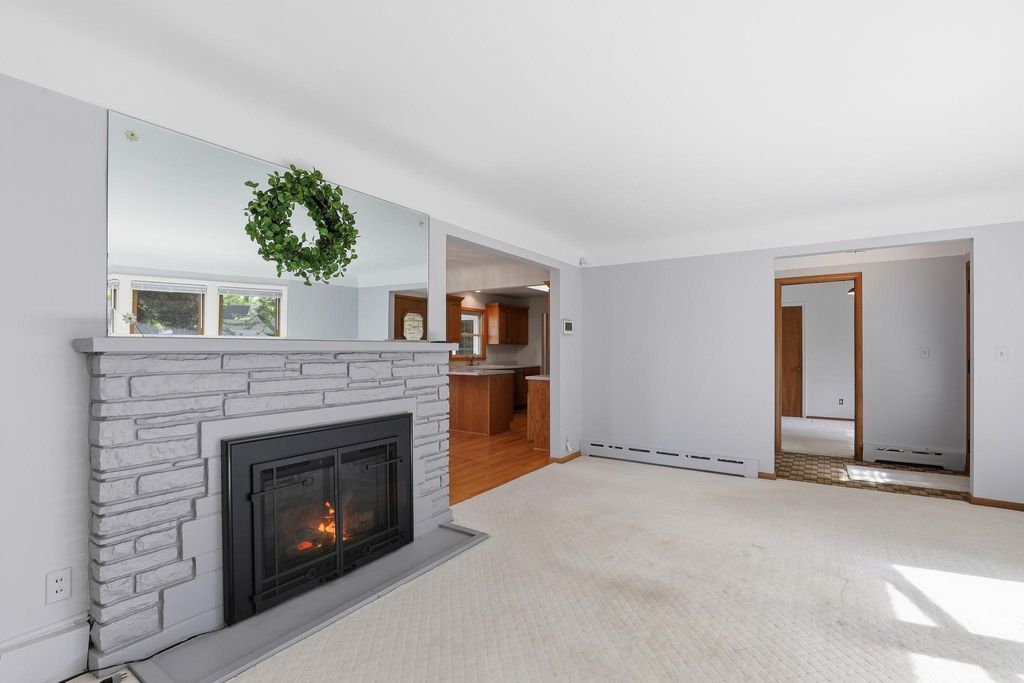 Photo of 5101 Oxford Avenue, Edina, MN 55436 (MLS # 7069807)