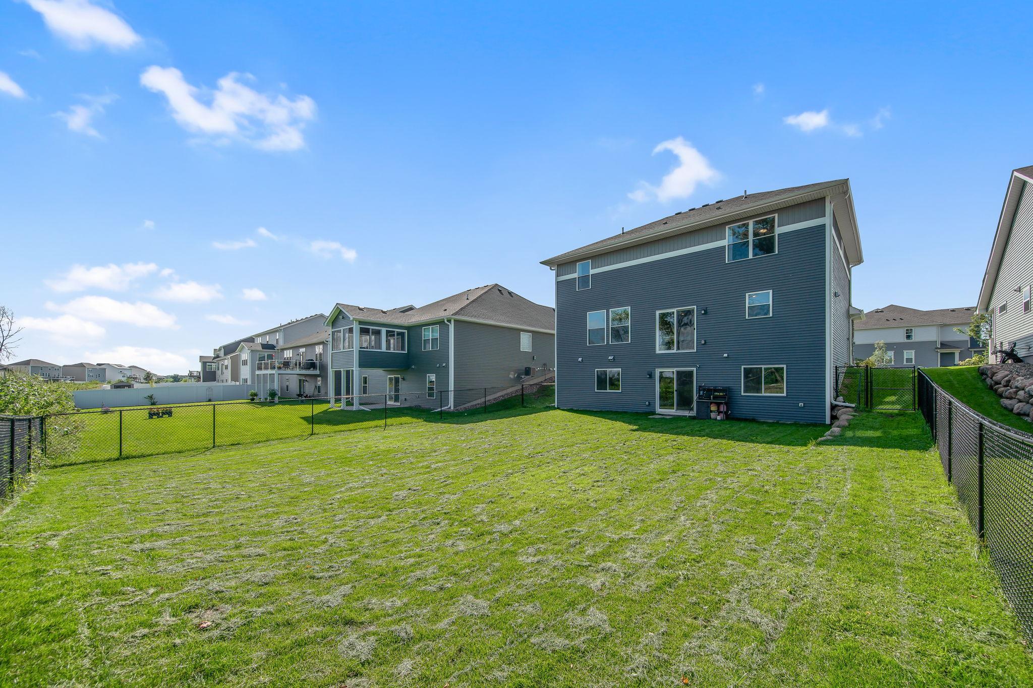 3577 110th Lane NE