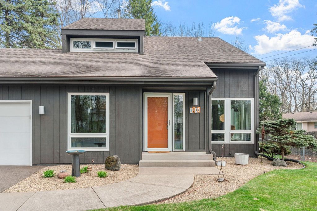 Photo of 4830 Lakeview Drive, Shoreview, MN 55126 (MLS # 6820502)