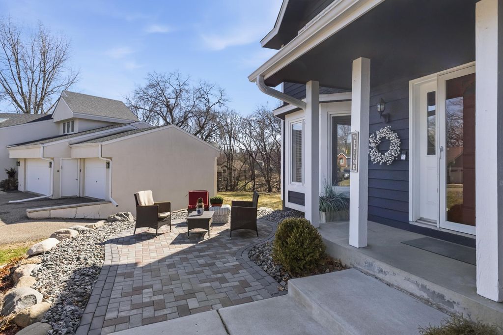 Photo of 13413 Georgia Circle, Apple Valley, MN 55124 (MLS # 7044798)