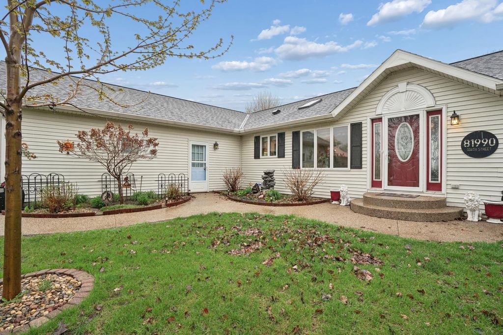 Photo of 81990 558th Street, Buffalo Lake, MN 55314 (MLS # 7061355)