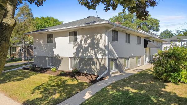 1707 & 1715 Thomas Avenue