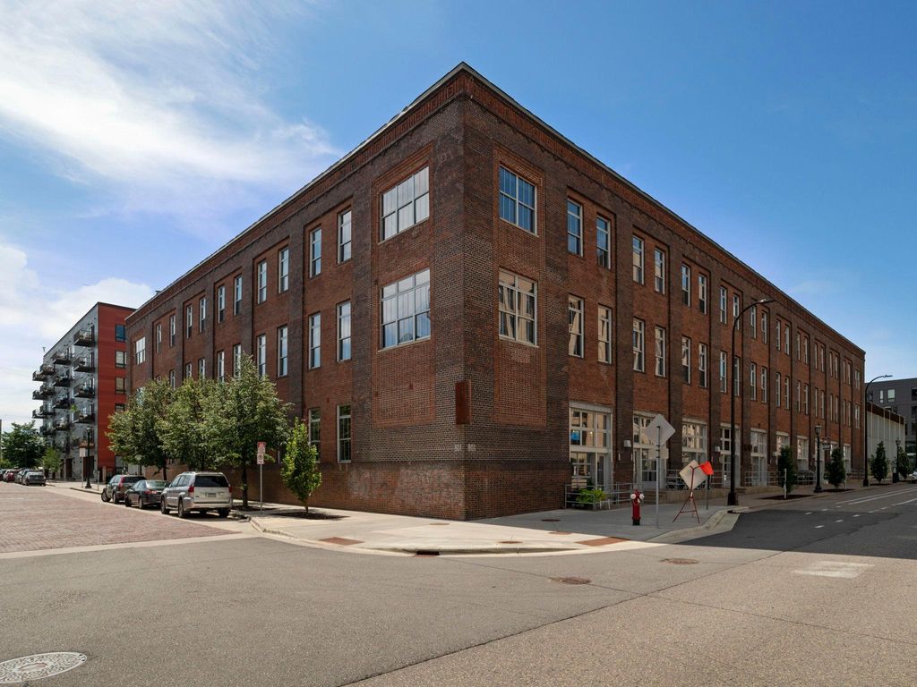 Photo of 801 Washington Avenue N #210, Minneapolis, MN 55401 (MLS # 7111088)