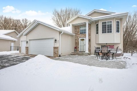 401 Cedarwood Court, Waite Park, MN 56387 - #: 7007056