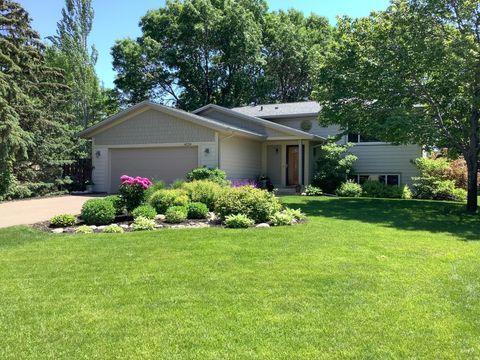 4234 Beaver Dam Road Eagan MN 55122