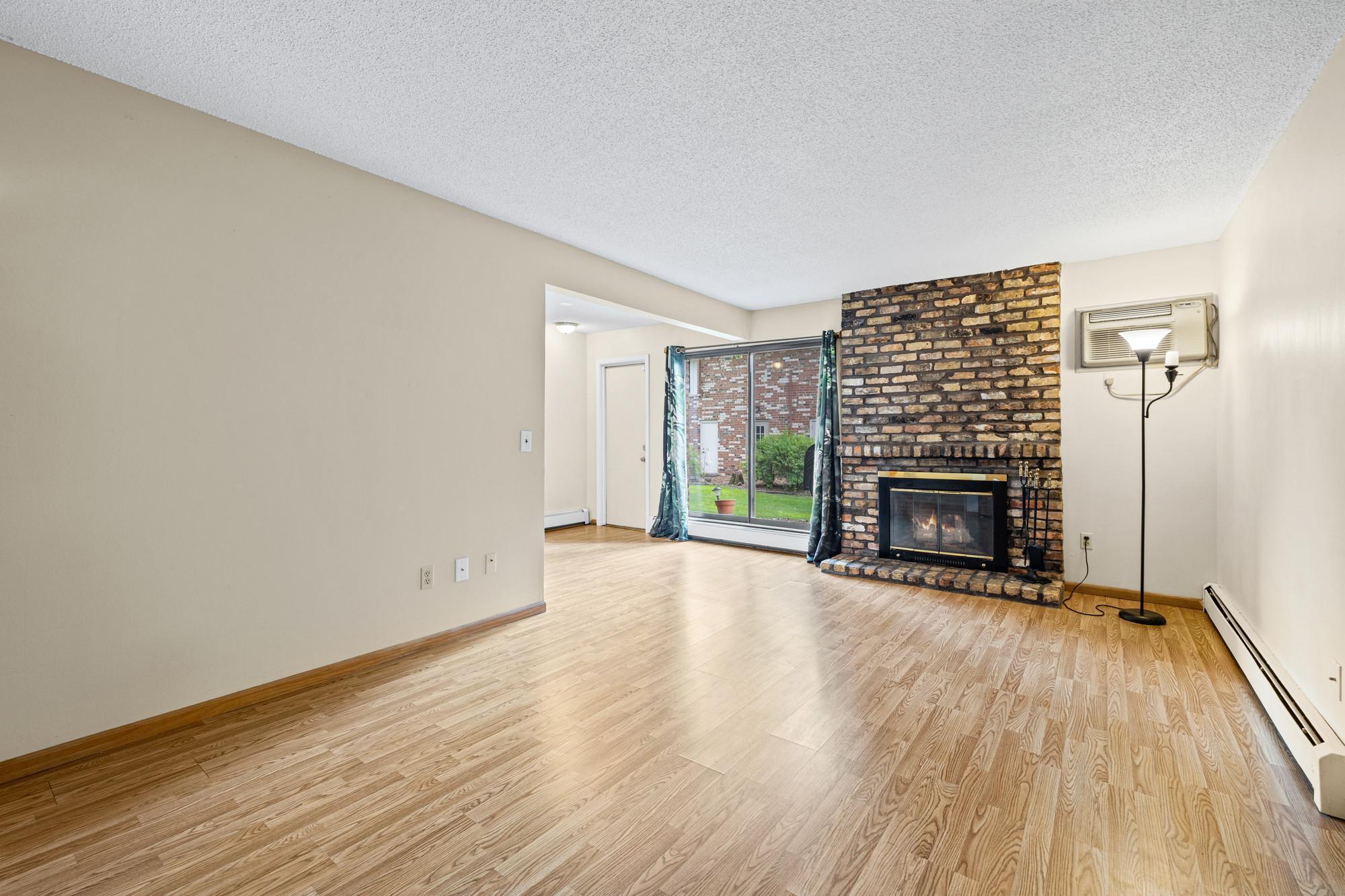 4600 Cedar Lake Road S 2
