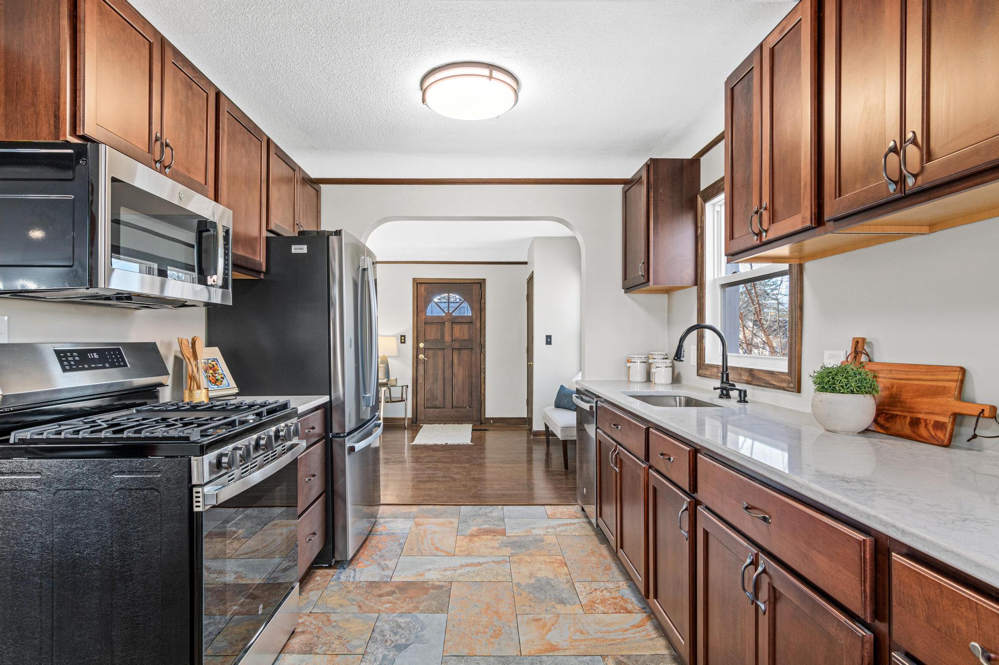 6524 Minnetonka Boulevard