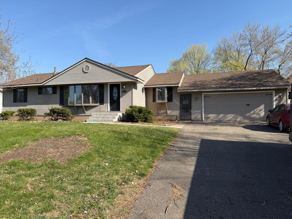 Photo of 1408 Pearson Parkway, Brooklyn Park, MN 55444 (MLS # 7061816)