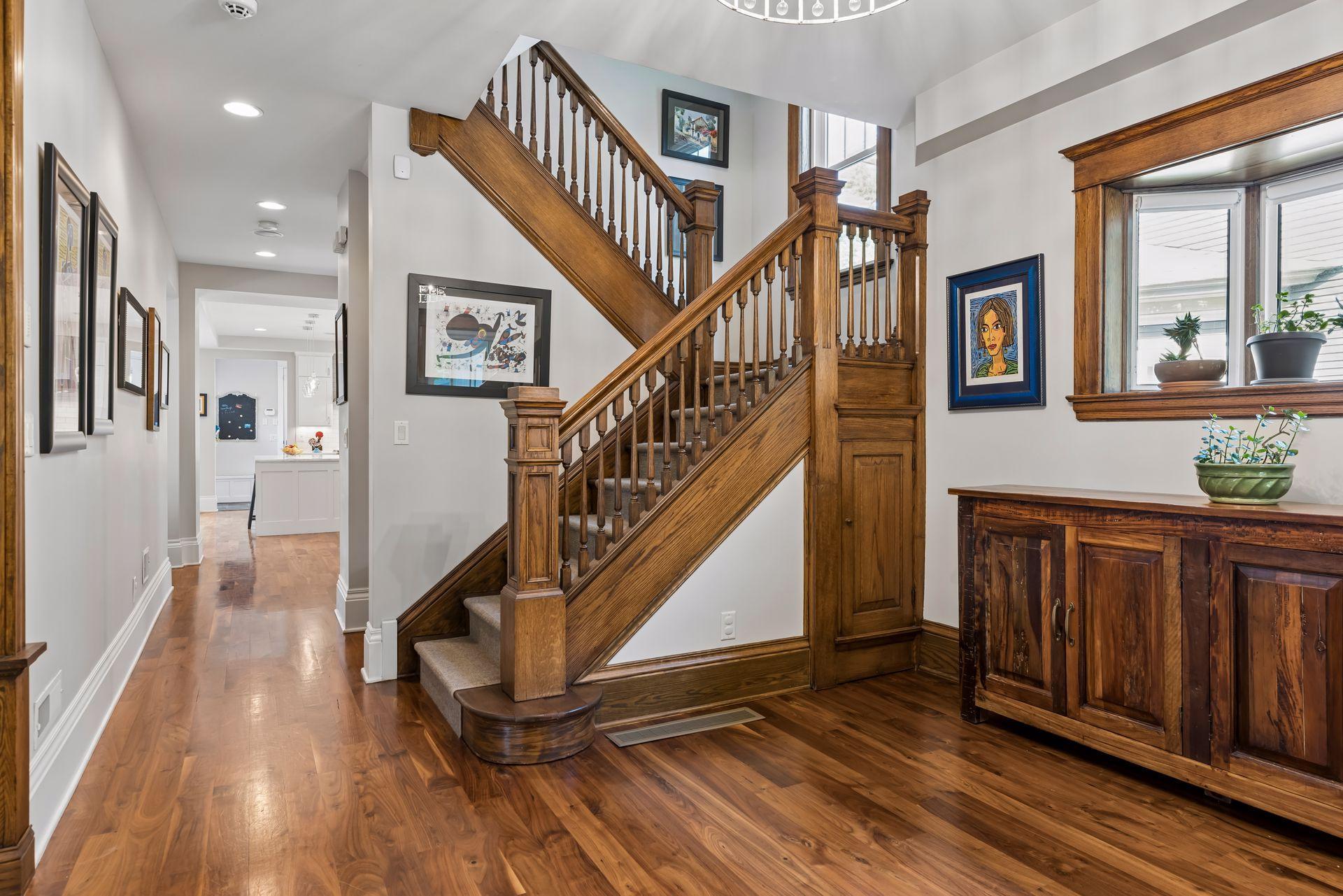 3248 Dupont Avenue S