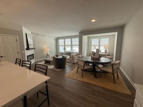 14995 Avondale View Rosemount MN 55068