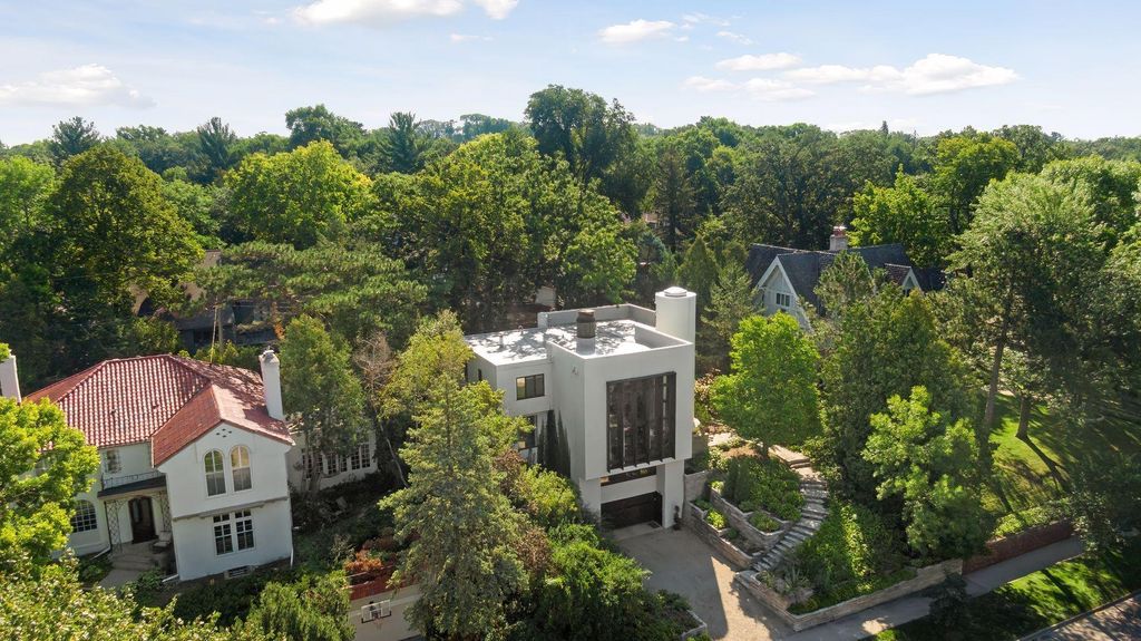 Photo of 4745 Girard Avenue S, Minneapolis, MN 55419 (MLS # 7027114)