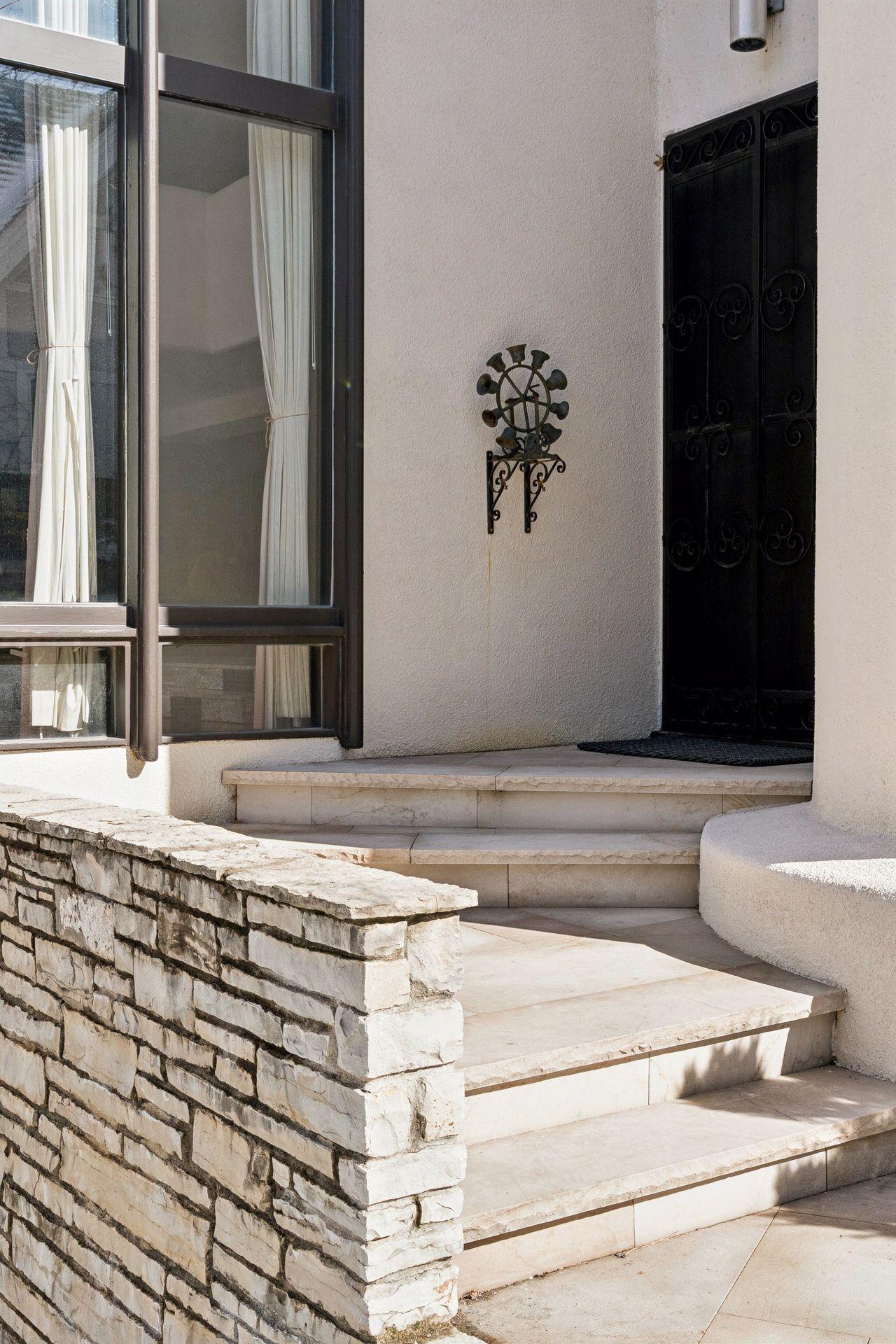 4745 Girard Avenue S