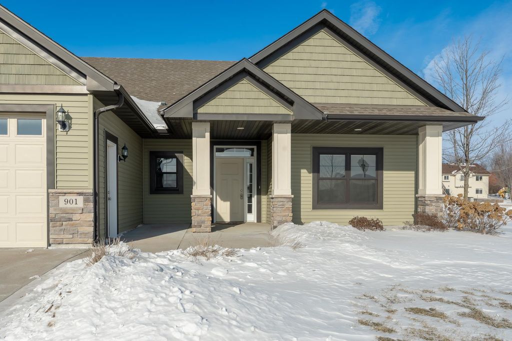 Photo of 901 Emily Court NE, Montgomery, MN 56069 (MLS # 7013534)