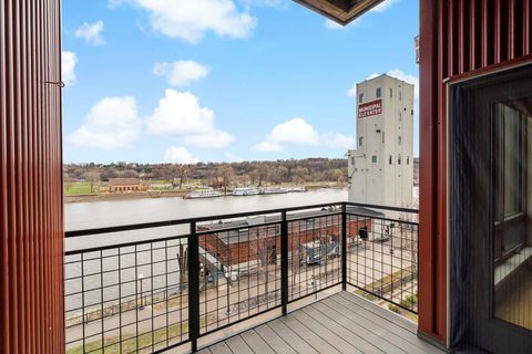 240 Spring Street 413 Saint Paul MN 55102