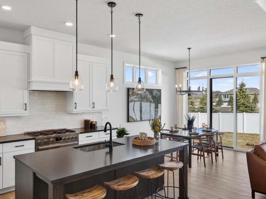 Photo of 1722 Jonni Way, Chanhassen, MN 55317 (MLS # 7120299)