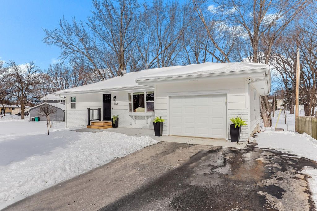 Photo of 6506 Annapolis Lane N, Maple Grove, MN 55311 (MLS # 7037352)