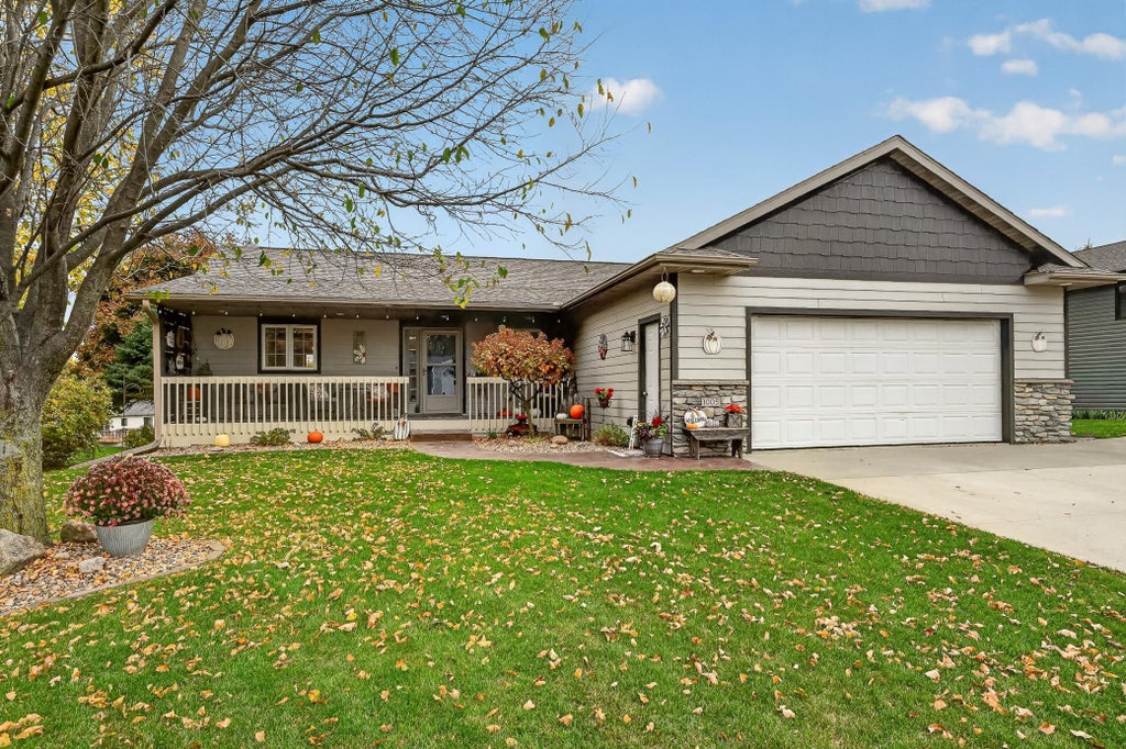 Photo of 1005 Chestnut Street, Mantorville, MN 55955 (MLS # 7165170)