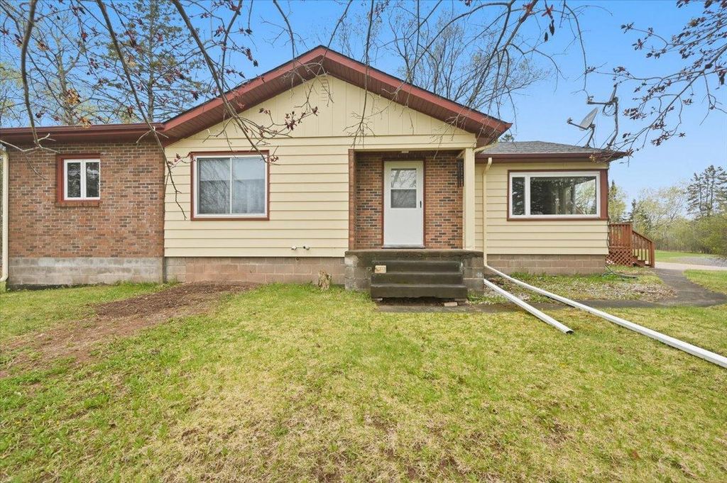 Photo of 3584 E Gustafson Road, Superior, WI 54880 (MLS # 7078951)
