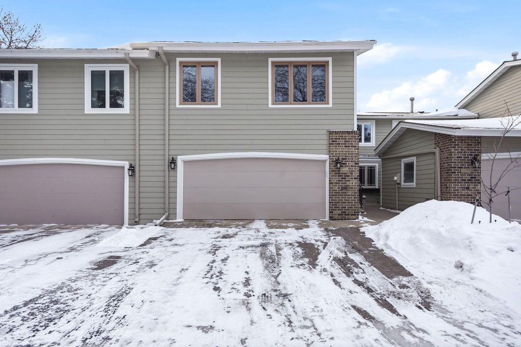 Photo of 6769 W 82nd Street, Bloomington, MN 55438 (MLS # 7011521)
