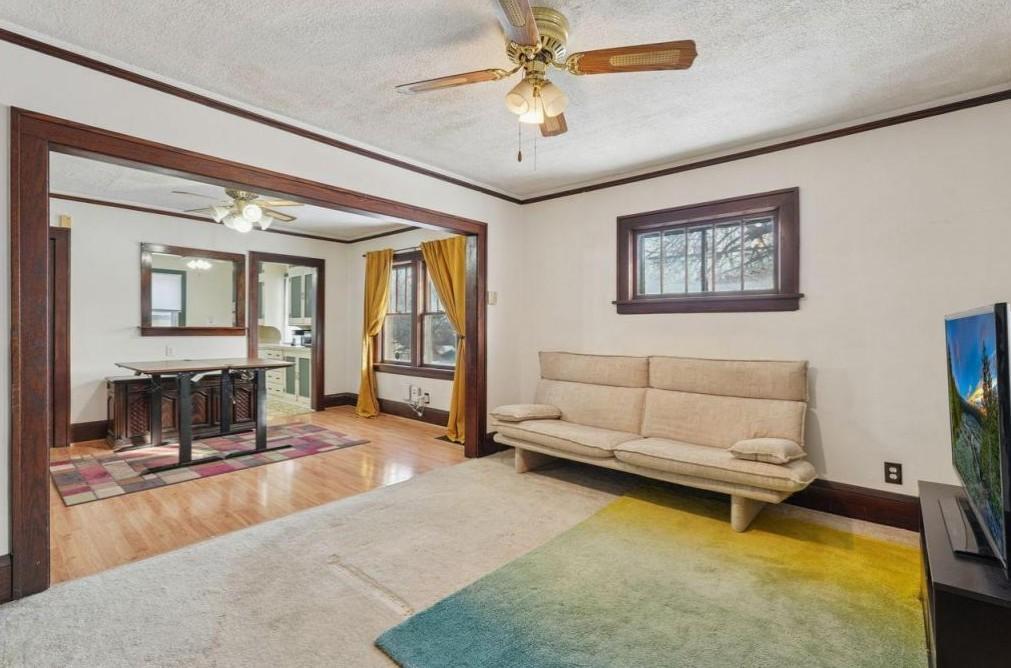 67 Sidney Street W