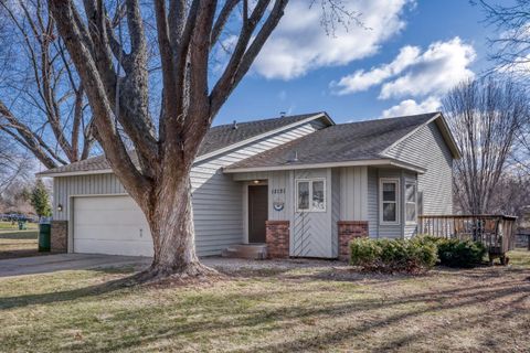 12121 Jefferson Street NE Blaine MN 55434