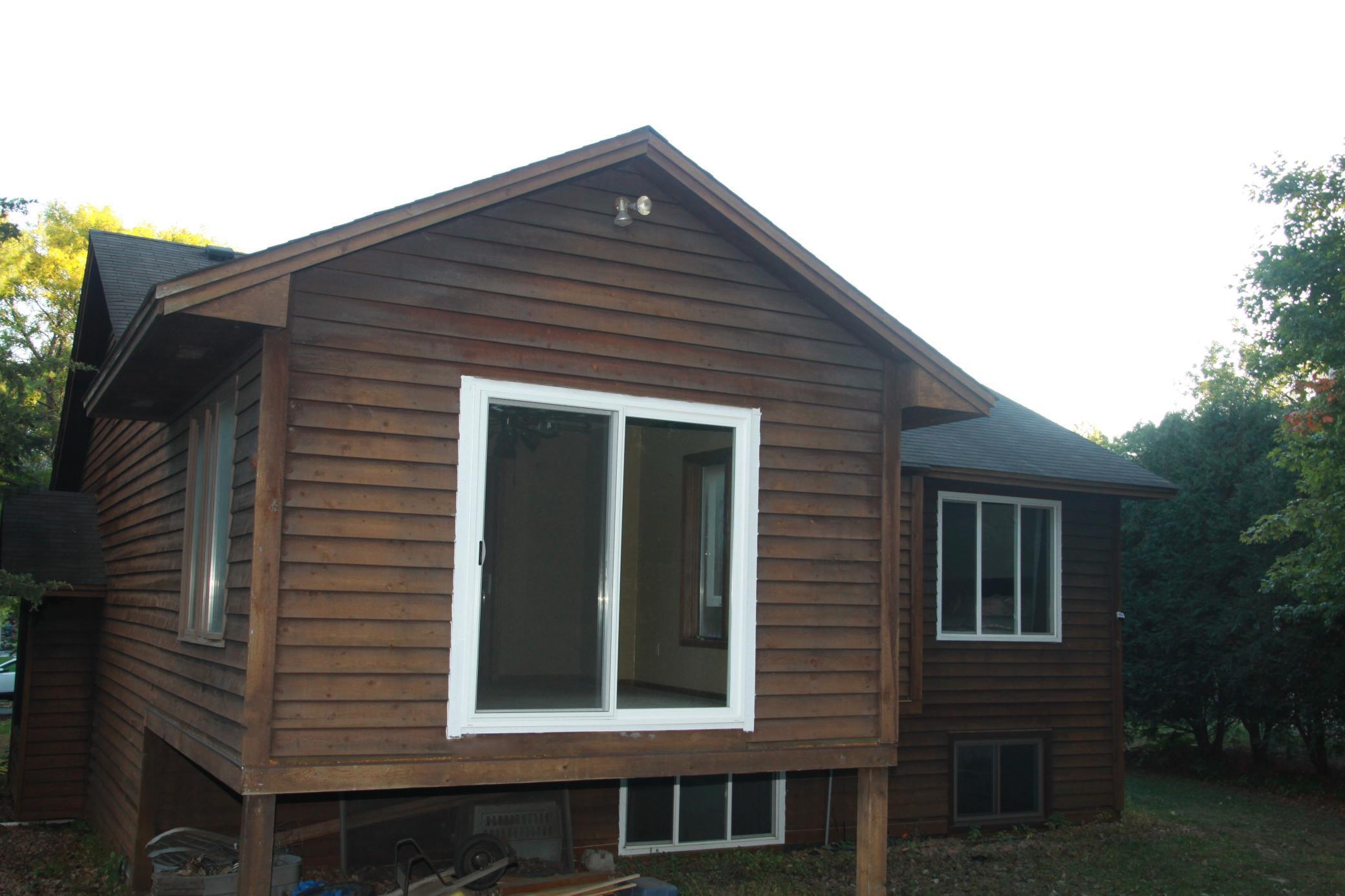 1516 Rushmore Drive