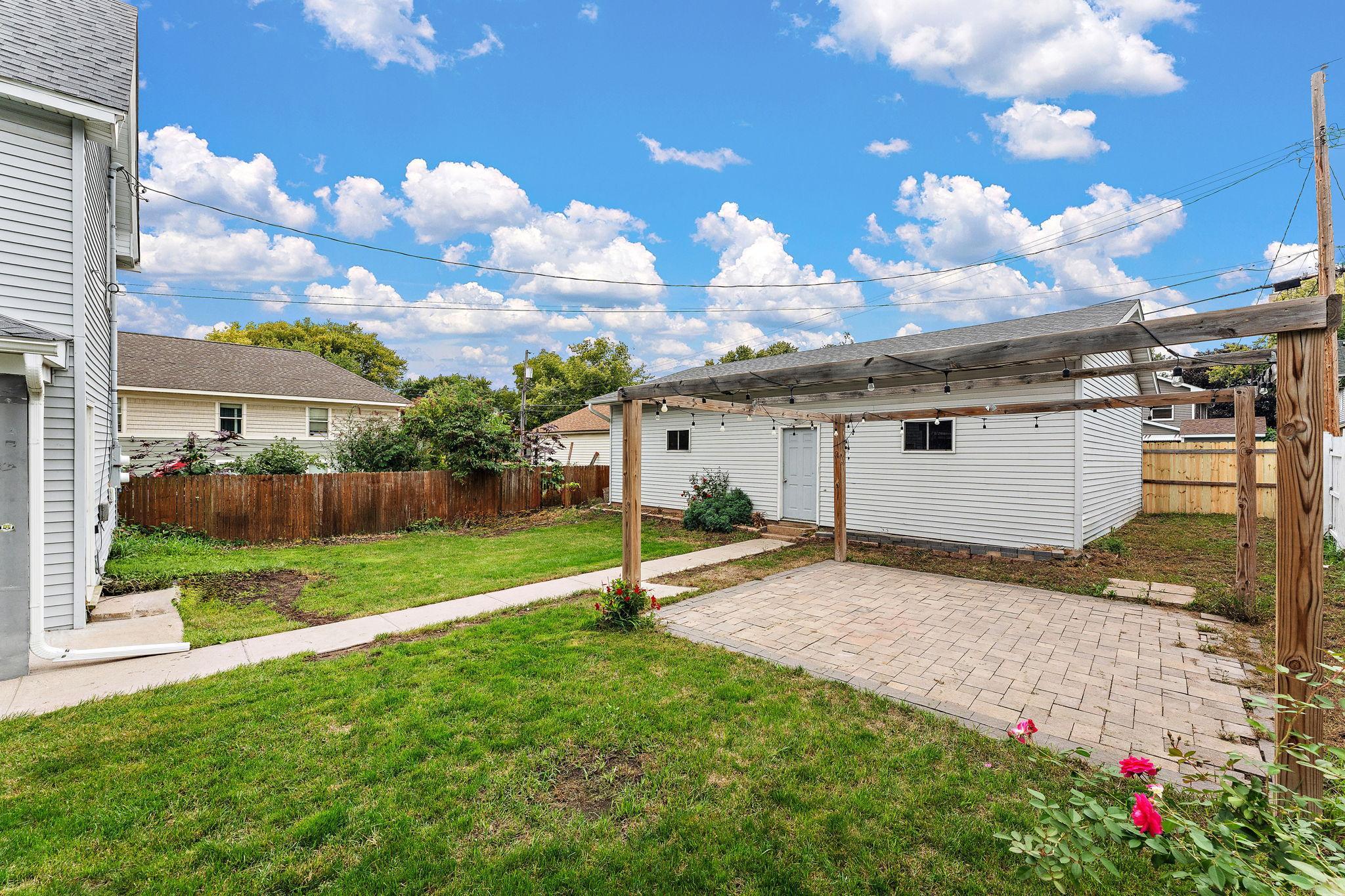 601 Sims Avenue