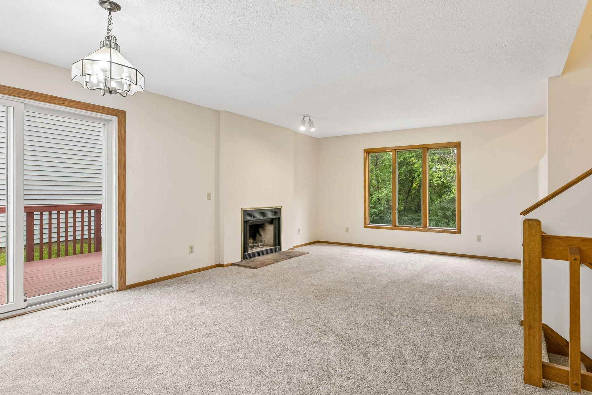 1432 Willow Creek Lane