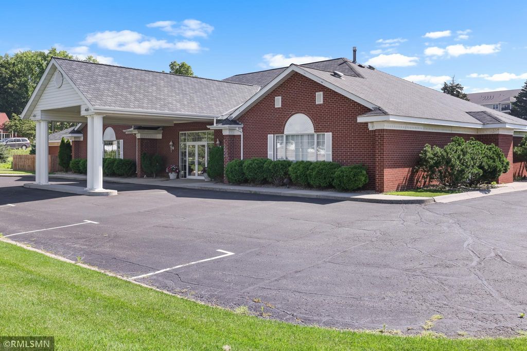 Photo of 16394 Glory Lane, Eden Prairie, MN 55344 (MLS # 7007231)